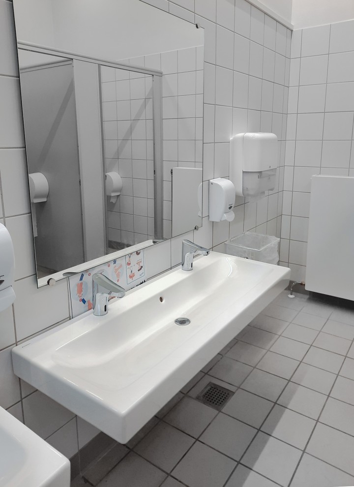 Toiletterne på Hillerødsholmskolen Toiletterne på Hillerødsholmskolen