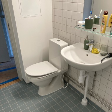 Badeværelse på Rymarksvænget i Hellerup (© Øens VVS)