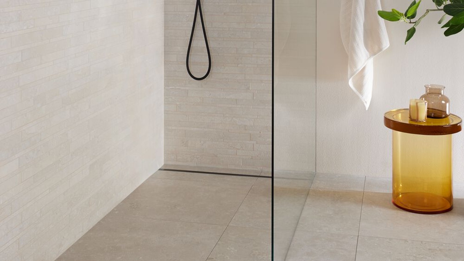 Bruseniche med Cleanline50 afløb