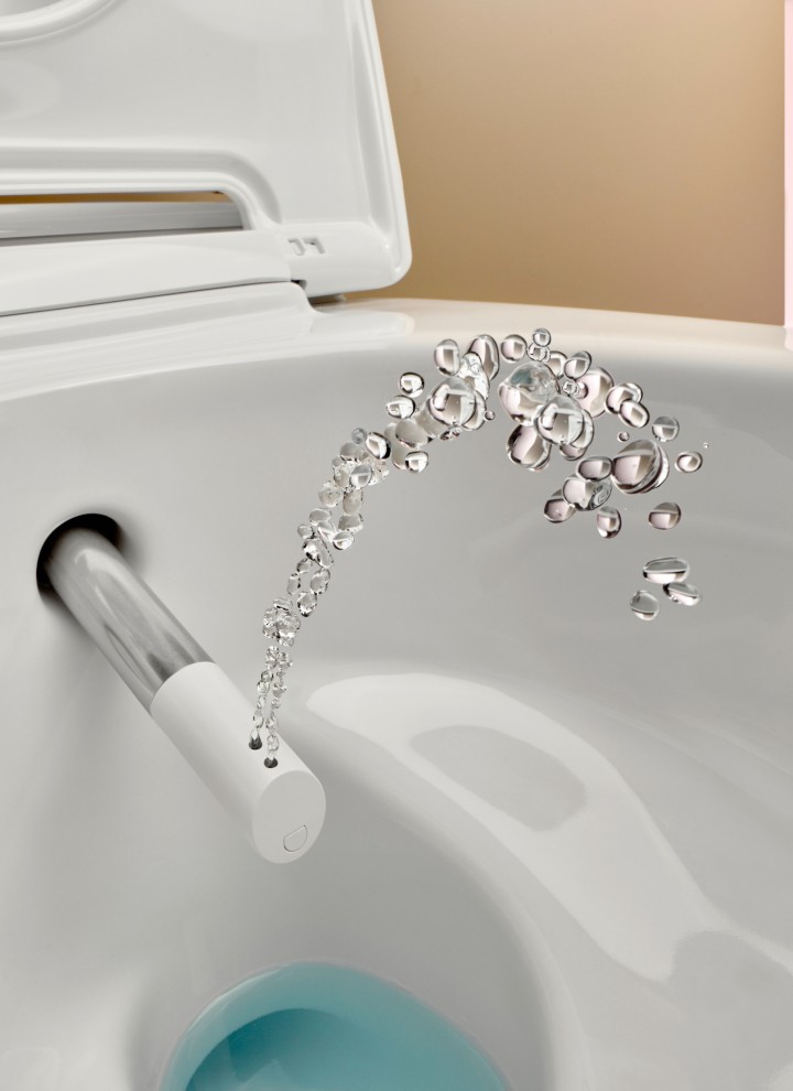 Geberit AquaClean douchetoilet der doucher Geberit AquaClean douchetoilet der doucher