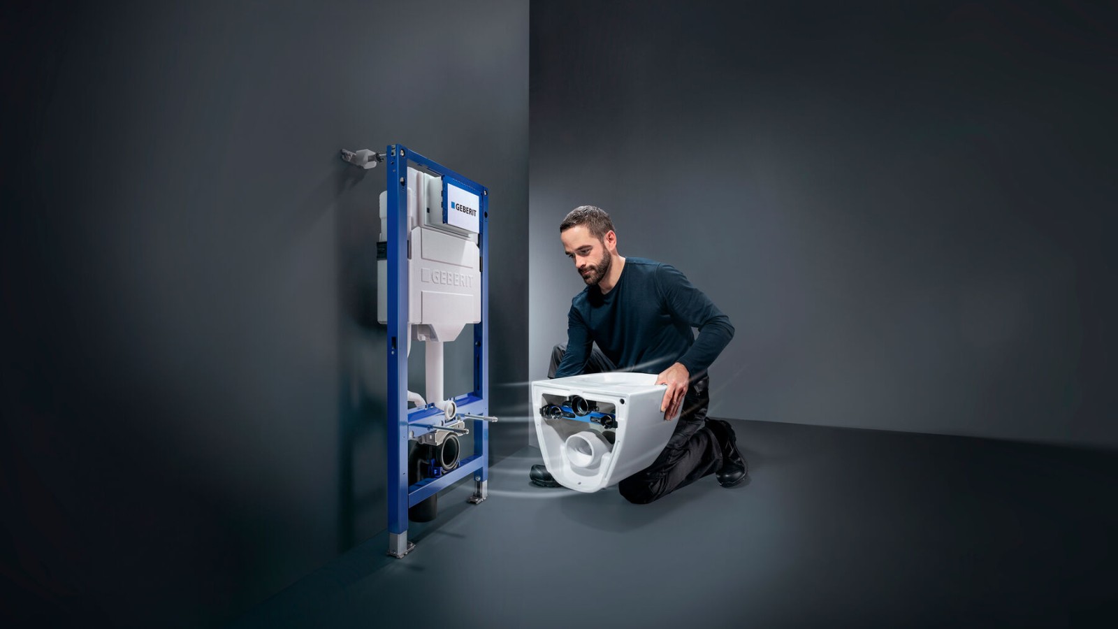 VVS-installeret toiletsystem bestående af Geberit Sigma-indbygningscisterne og Geberit Acanto-toilet VVS-installeret toiletsystem bestående af Geberit Sigma-indbygningscisterne og Geberit Acanto-toilet