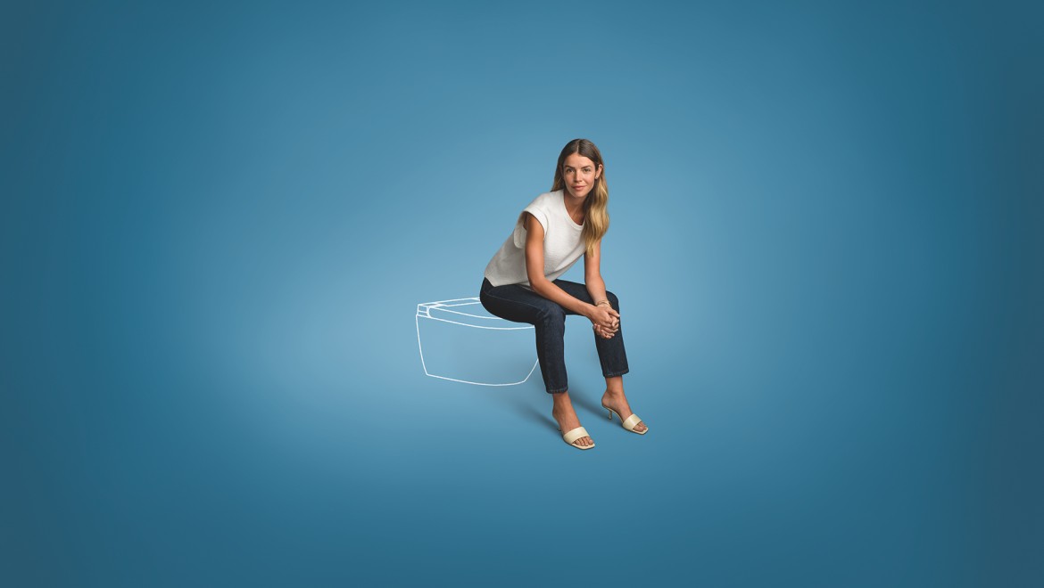 Kvinde og Geberit AquaClean Alba