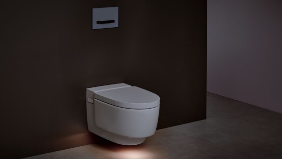 Geberit AquaClean Mera med orienteringslys Geberit AquaClean Mera med orienteringslys