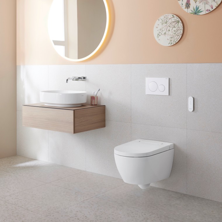 Geberit AquaClean Alba douchetoilet til byen Geberit AquaClean Alba douchetoilet til byen