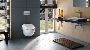 Geberit AquaClean 4000 i et badeværelse