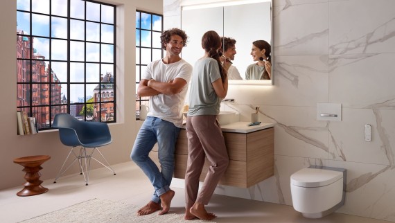 Badeværelse med Geberit AquaClean Badeværelse med Geberit AquaClean