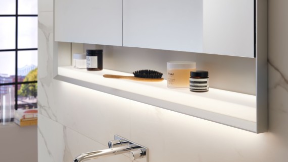 Geberit ONE spejlskab med Geberit ComfortLight Geberit ONE spejlskab med Geberit ComfortLight