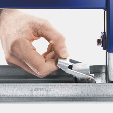 Geberit Duofix installationsvæg fastgjort ved hjælp af forbindelsesklemmer Geberit Duofix installationsvæg fastgjort ved hjælp af forbindelsesklemmer