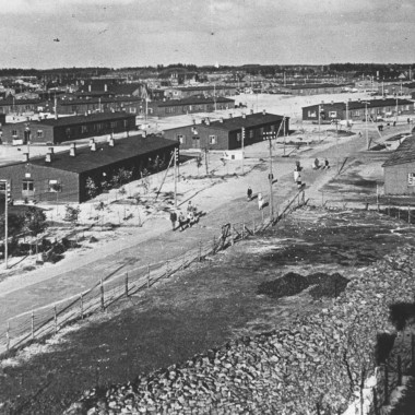 Stedet for den største danske flygtningelejr for tyske krigsfordrevne (© Blåvandshuk Lokalhistorisk Arkiv) Stedet for den største danske flygtningelejr for tyske krigsfordrevne (© Blåvandshuk Lokalhistorisk Arkiv)