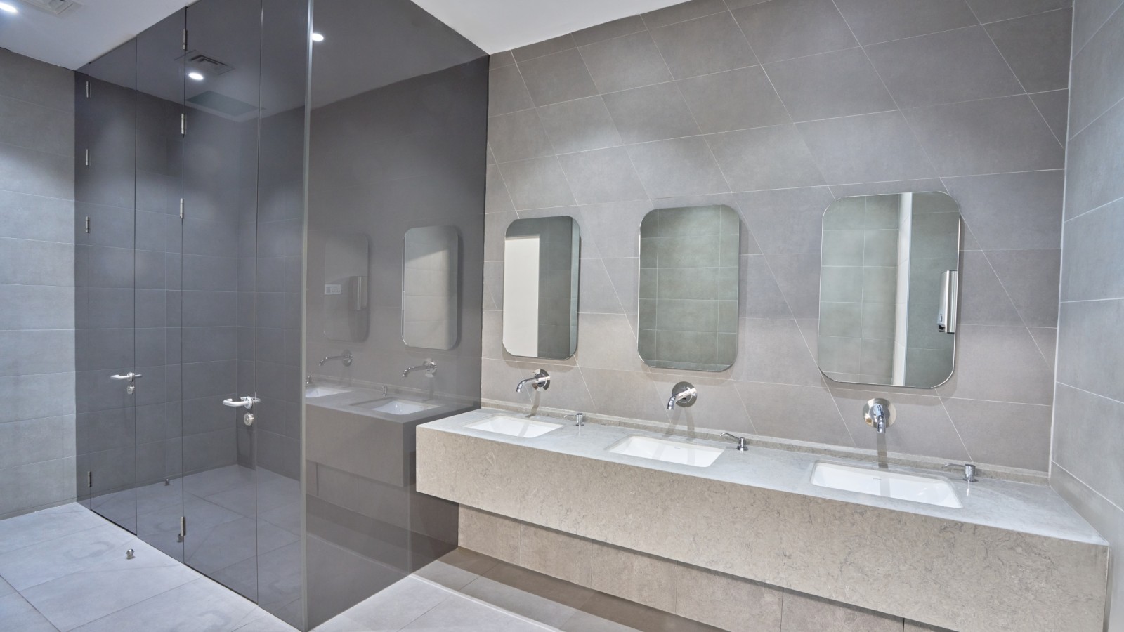 Enkel og elegant: Geberit VariForm håndvask © Oğuzhan Kasar