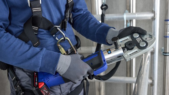 Presning af Geberit Mapress rør og fittings Presning af Geberit Mapress rør og fittings