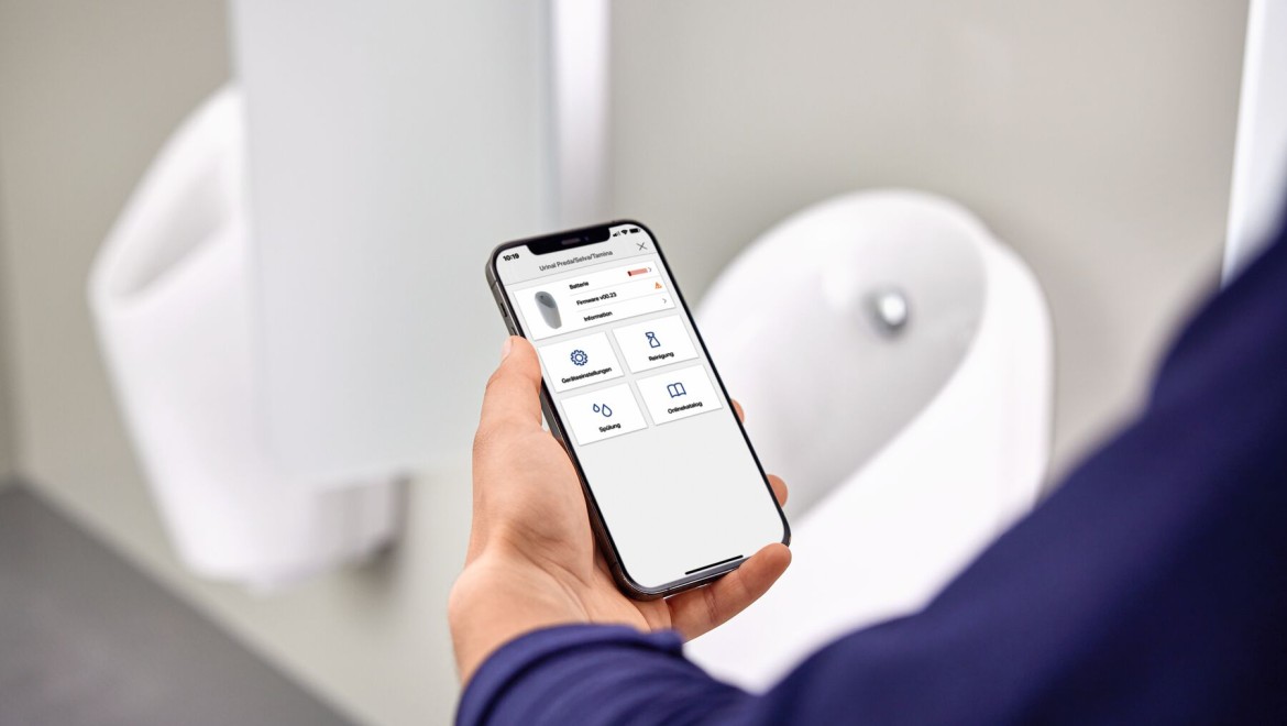 Geberit urinaler kan let styres med Geberit Control app