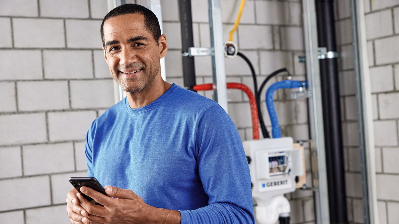 Drift og konfiguration af Geberit HS50 hygiejneskylleenhed via Geberit Control appen Drift og konfiguration af Geberit HS50 hygiejneskylleenhed via Geberit Control appen