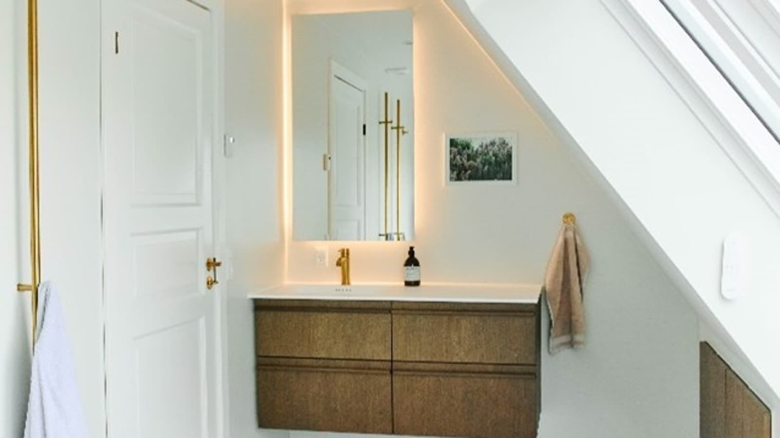 Billede efter renoveringen Billede efter renoveringen