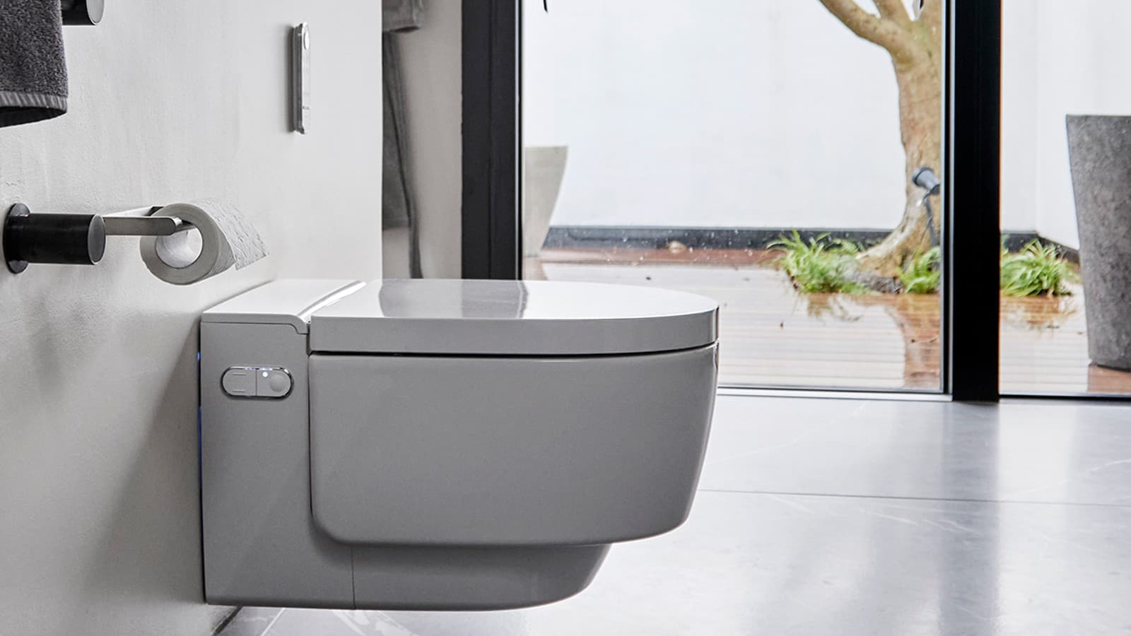 Geberit aquaclean mera douchetoilet Geberit aquaclean mera douchetoilet