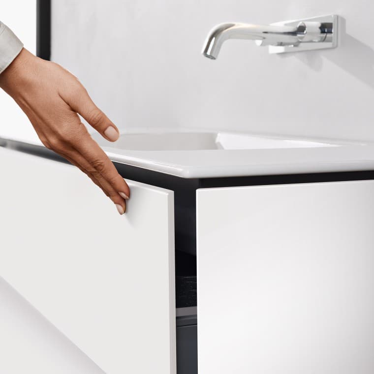 Push to open Push to open