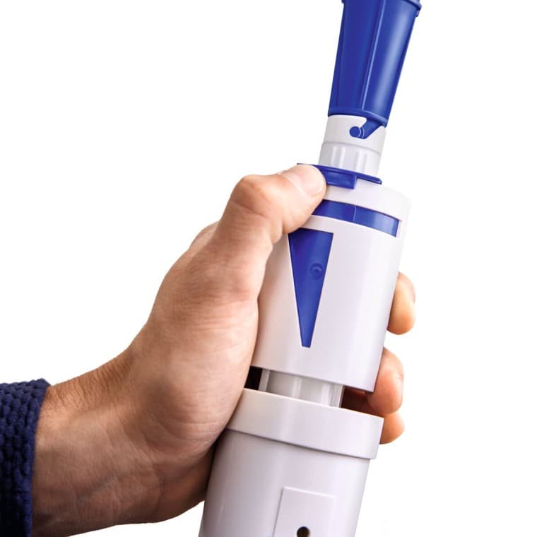 Indstil små skyllevolumener med Geberit Type 208 skylleventilen. Indstil små skyllevolumener med Geberit Type 208 skylleventilen.